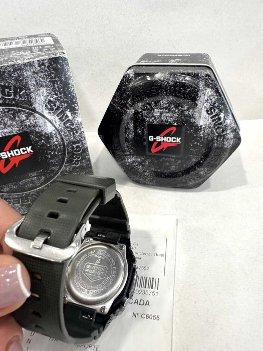 Ceas  bărbătesc Casio G-Shock GM-2100B!