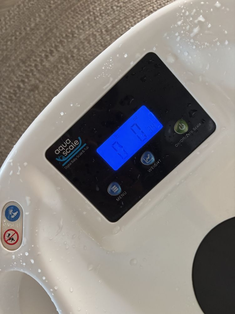 Бебешка вана със стойка Aqua Scale