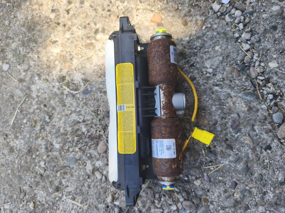 Airbag pasager bord Volkswagen Passat B6 2005-2010 3C0880204D