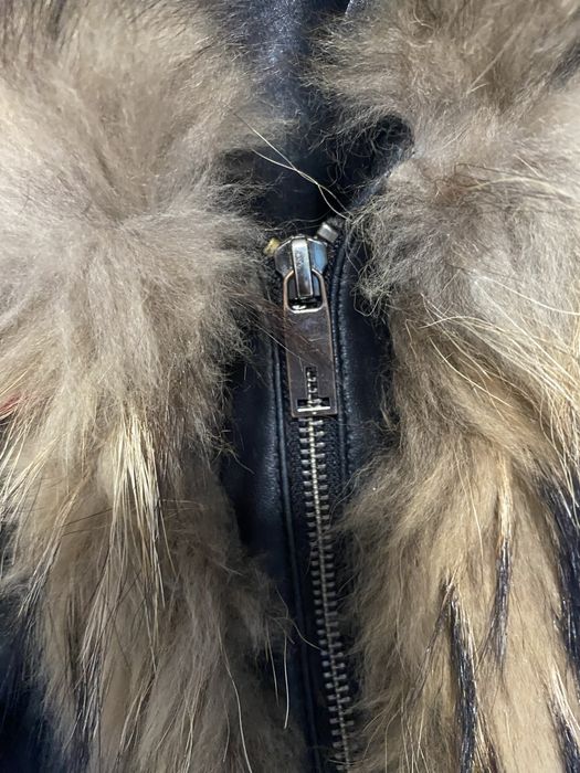 Дамско кожено яке