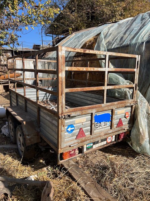 Прицеп 250/140              .