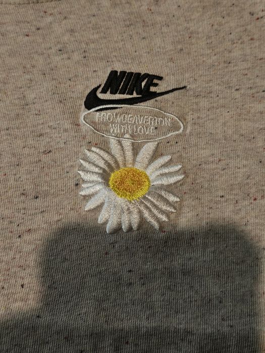 Tricou nike day floral mărimea m