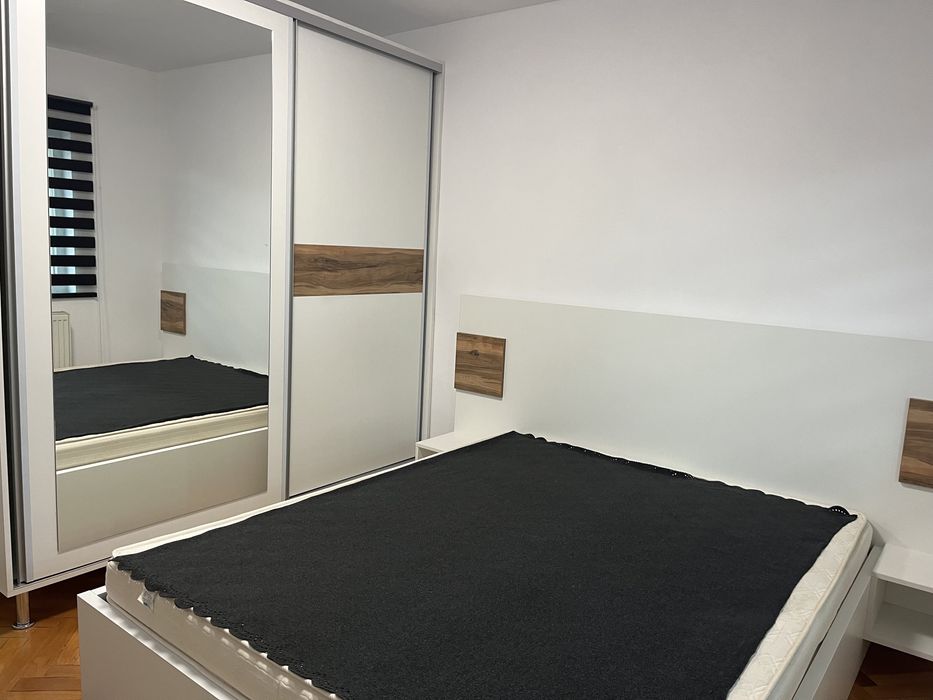 Apartament 3 camere Micalaca, zona 300