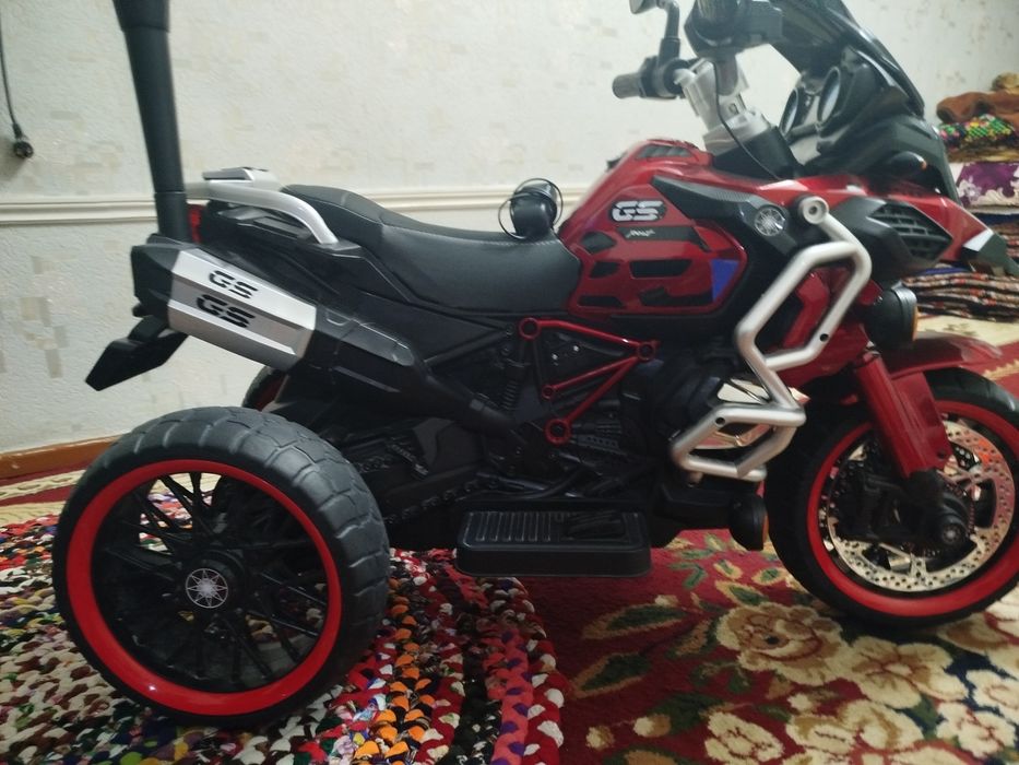 Детская мотоцикл сотилади холати янги срочнига