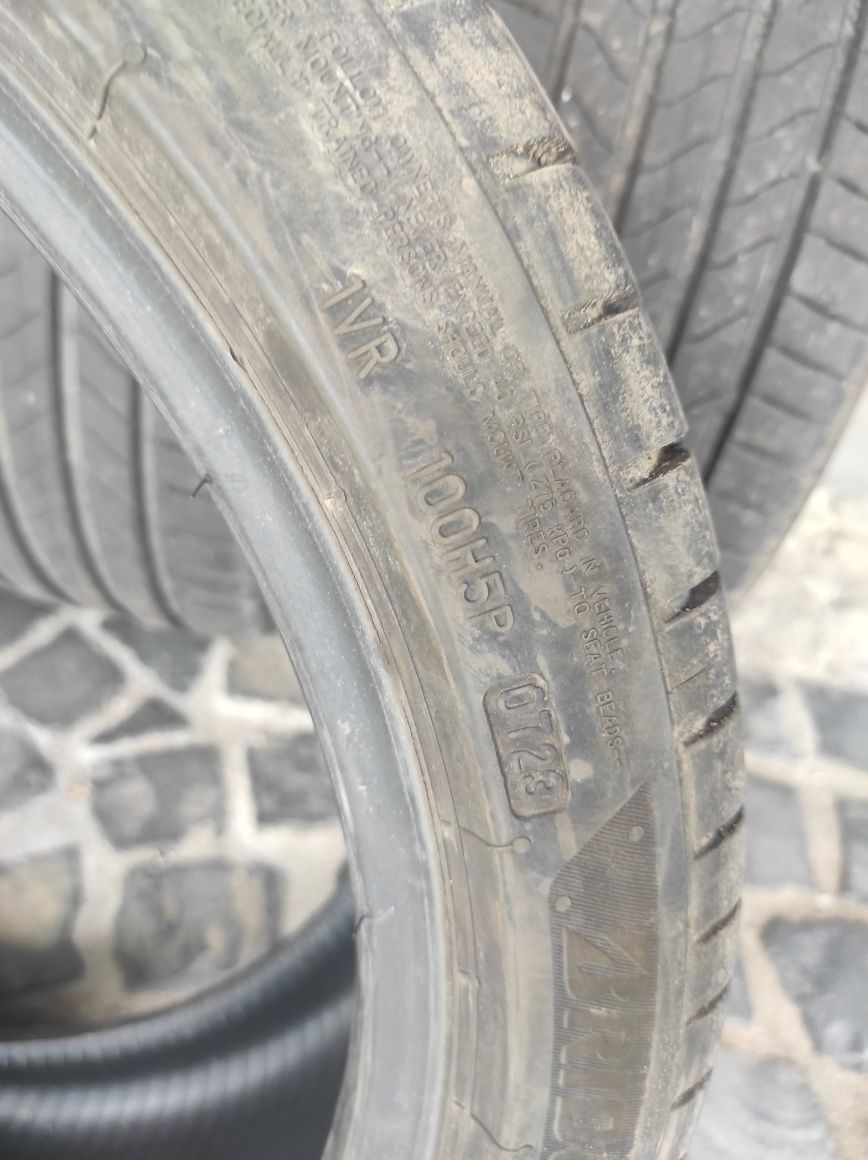 225/40/18 Bridgestone 4бр