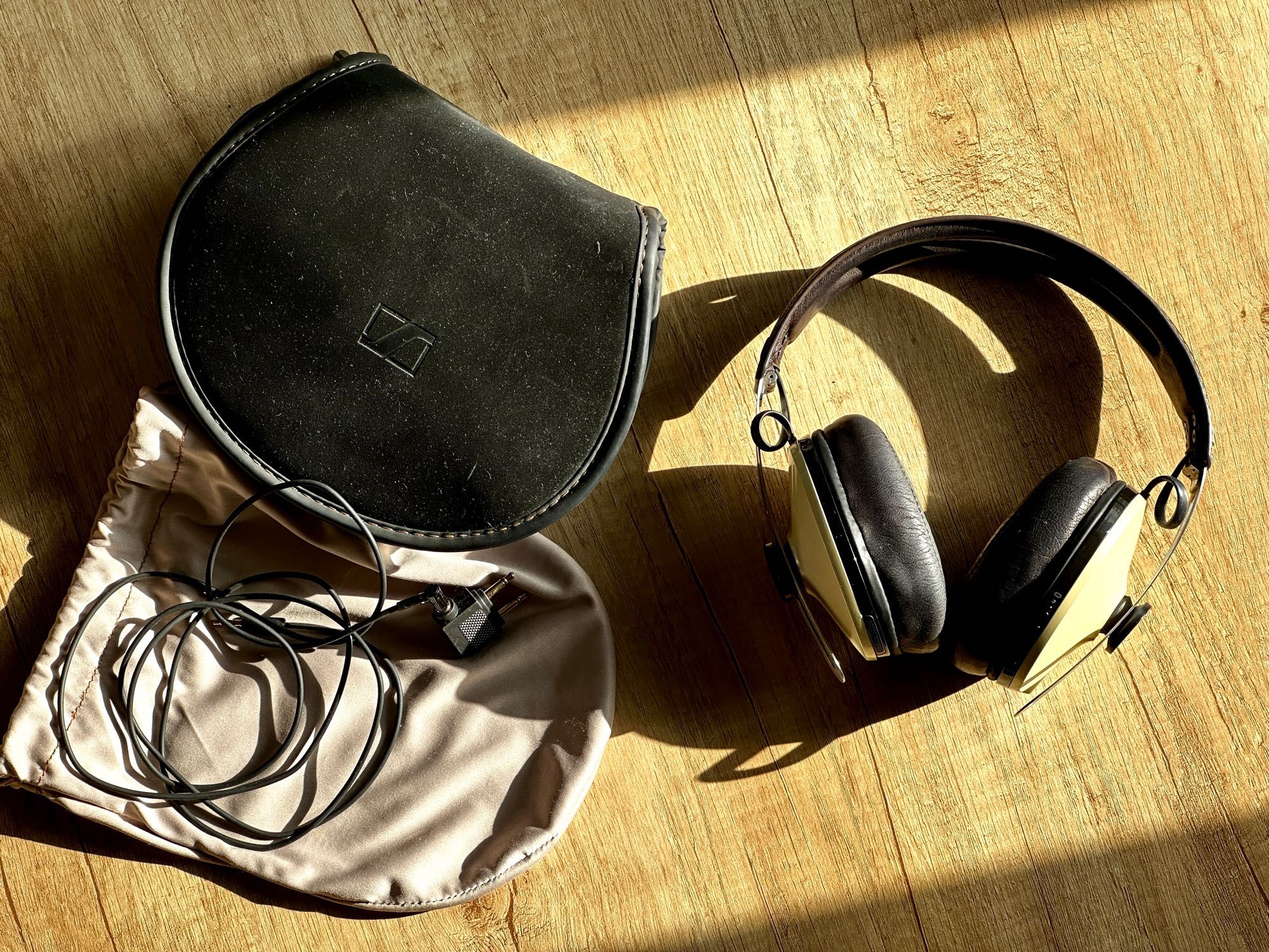 Casti Sennheiser Momentum over-ear M2 Wireless, Noise Cancelling