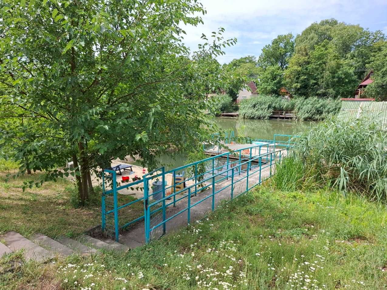 Cabana ieftina Ungaria de inchiriat: paradisul apelor, pescuit Tisza