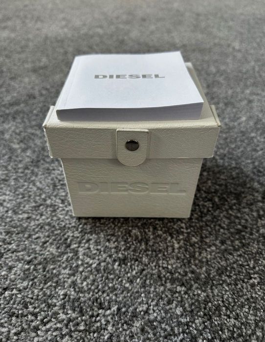 Промо цена ! Мъжки часовник Diesel DZ7264 Little Daddy SBA Oversized