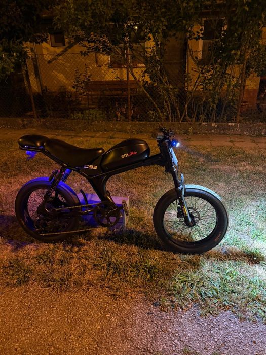 Bicicleta electrica Emoko C93