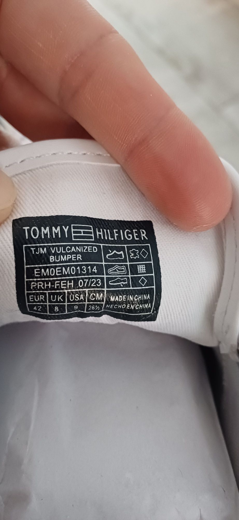 Adidasi Tommy Jeans