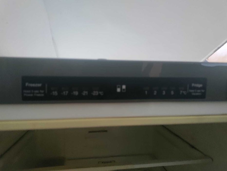Хладилник с фризер Samsung RB29FSRNDSA, 290 л
