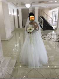 Продам свадебное платье за 60000