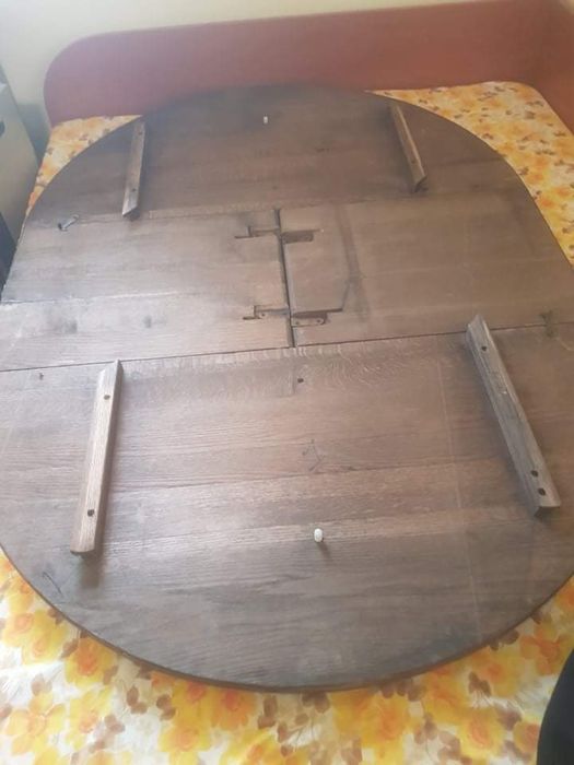 Старинна, масивна, дъбова разтегателна  маса