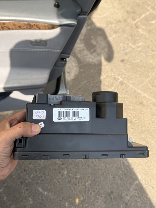 Mercedes w210 sentr zamok vakum  sotiladi