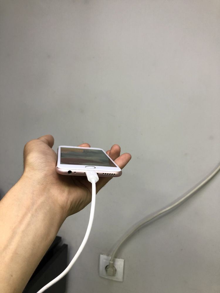 Iphone 6s pamit 64