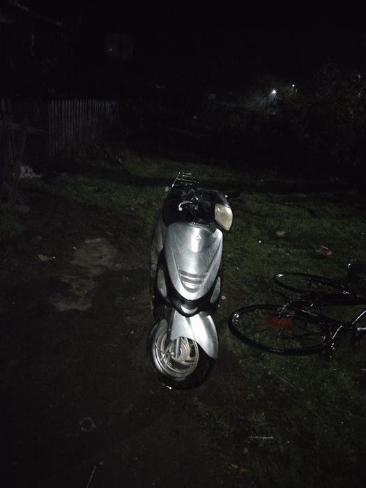 Scuter fraist bikie 4t