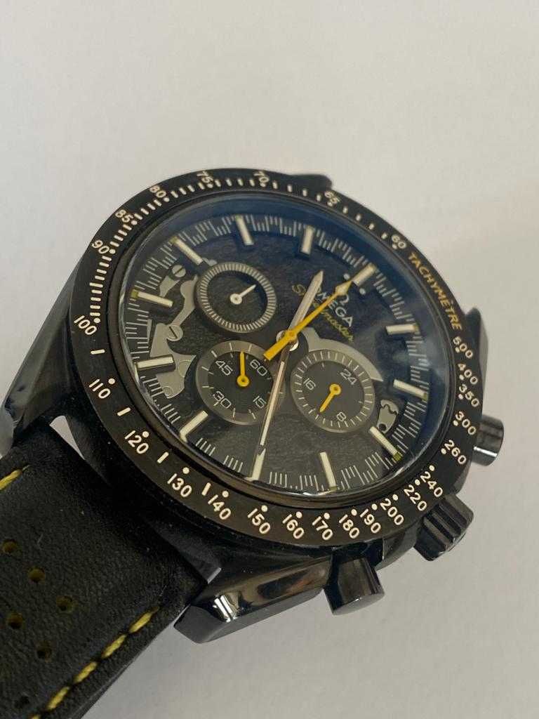 OMG Speedmaster Dark Side of the Moon Apollo 8 quartz