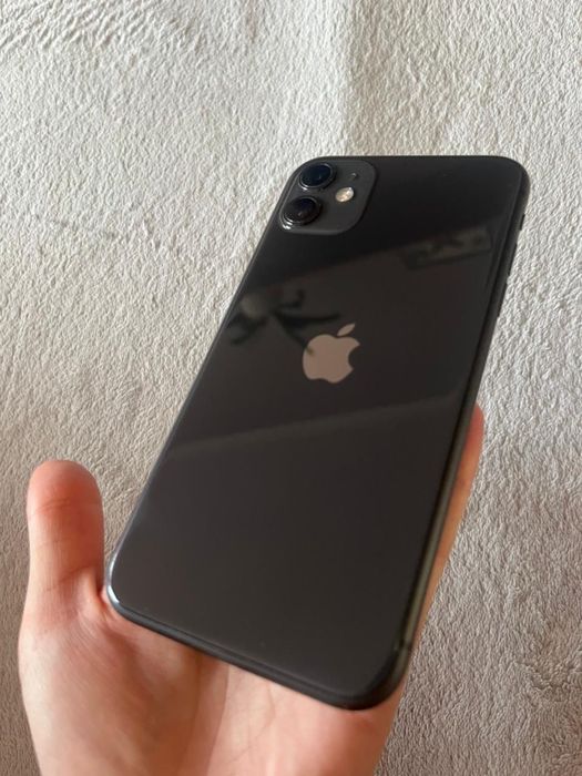 Iphone 11, 64 гб(емкость аккумулятора 78%),один владелец,коробка,шнур