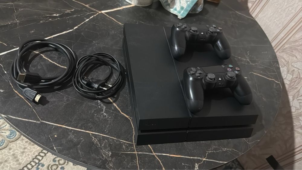 Плейстейшен 4 slim 1 ТБ