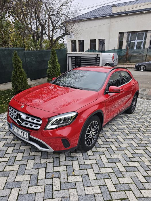 Mercedes GLA 180