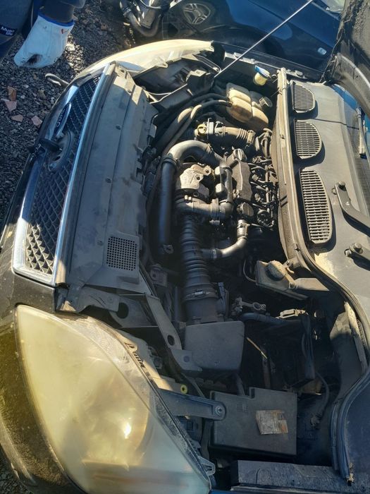 Dezmembrari  Ford C-MAX 1  2003  > 2010 1.6 TDCi Motorina