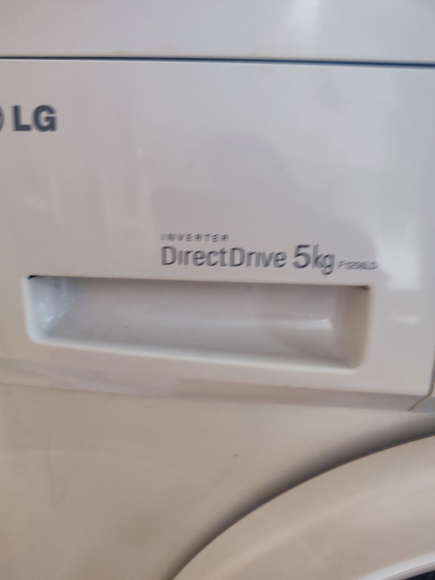 Mașina spălat LG Direct Drive Slim 5kg  1200 rotatii