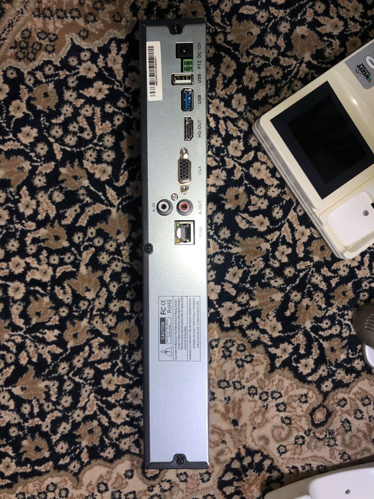 Продам комплект видеонаблюдения + видеодомофон Vizit + DVR