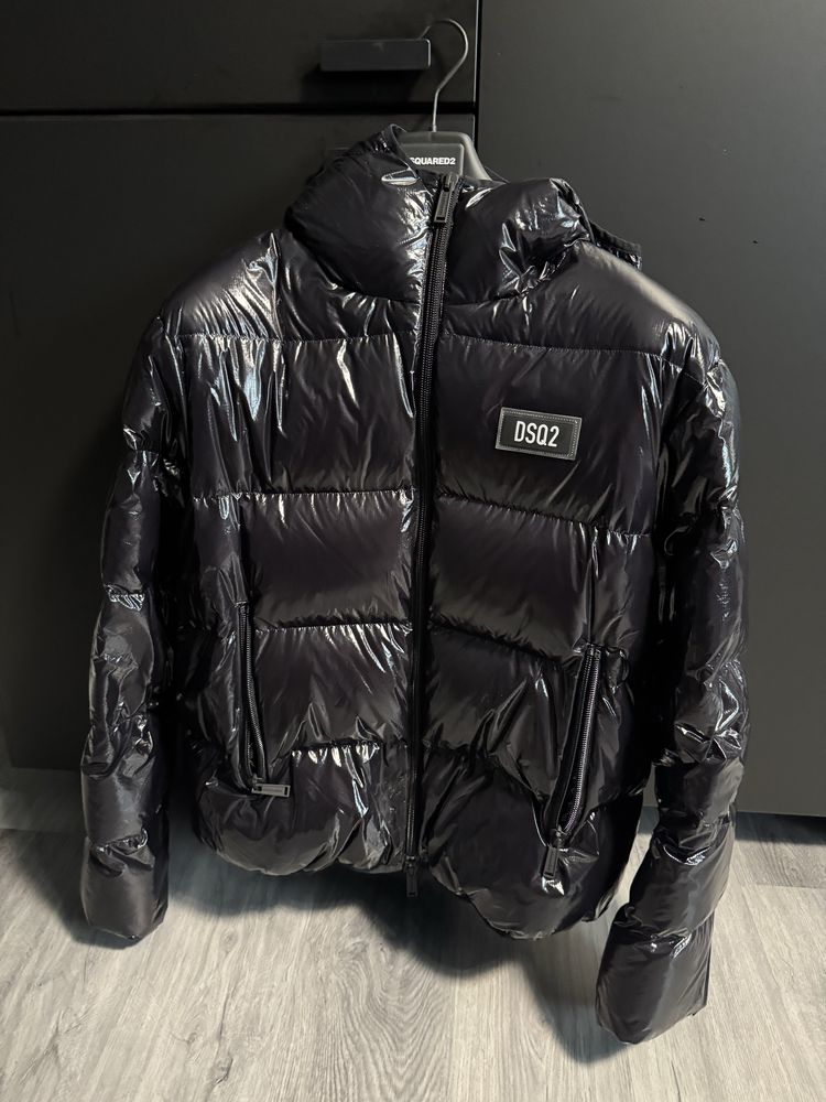 DSQUARED2 зимно яке черно