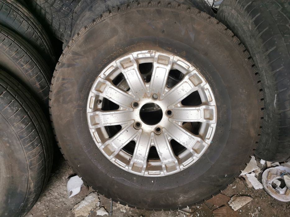 Продам зимние шины на ssangyong kyron