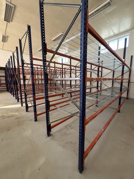 Rafturi metalice premium