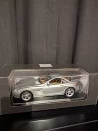 Macheta 1/18 Mercedes SLR Vision nu Burago Maisto