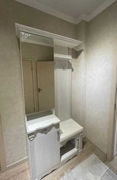 Шкаф для прихожей