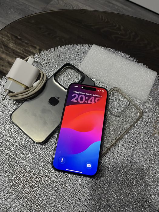 Iphone 15 Pro nou 128gb baterie 100 cicluri incarcare 47