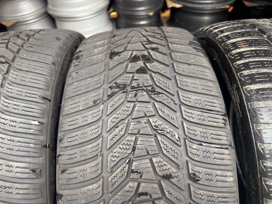 4 anvelope Hankook Winter i*cept Evo 3 235/35 R20 92W M+S – 2020