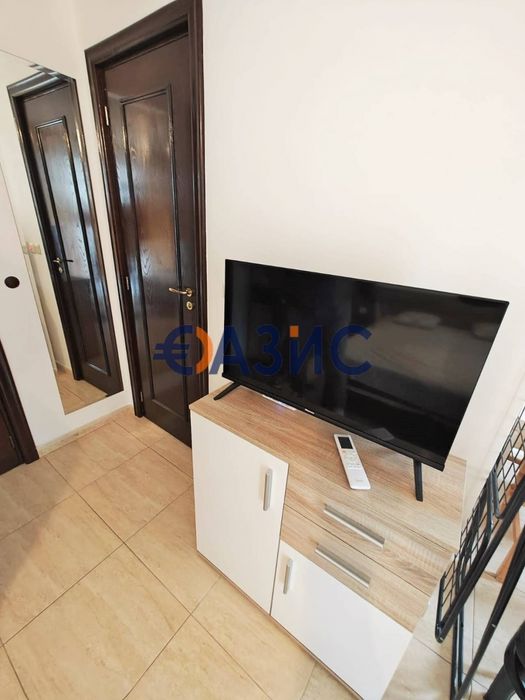 Продава се Едностаен апартамент в Свети Влас - 40 кв.м за 1033 €/кв.м - Снимка #1