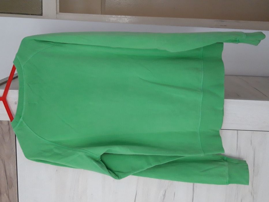 Bluza verde mânecă lunga