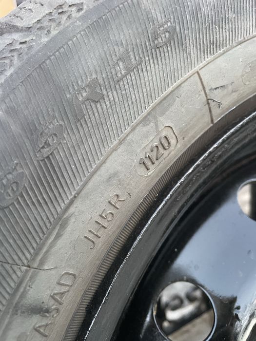 Cauciucuri Debica Frigo iarna 185/65/15 cu jante tabla 4x100 R15