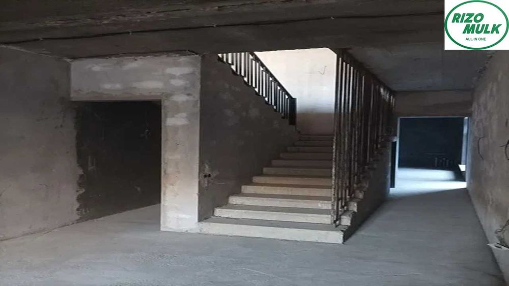 Назарбек Почта мавзесида шинамгина ховли сотилади. NR494/77