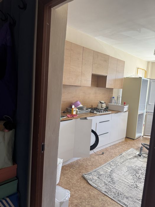 Нужна девушка или женщина подселение серезная и без вредных привычек