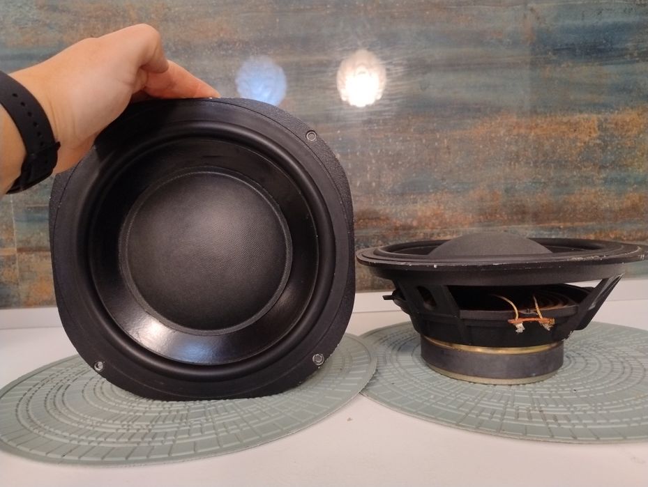 Difuzoare bass home și auto