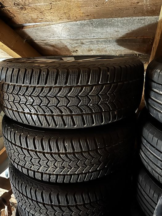 Vand jante 5x112 (audi vw skoda seat etc)r17 cu anvelope noi de iarna