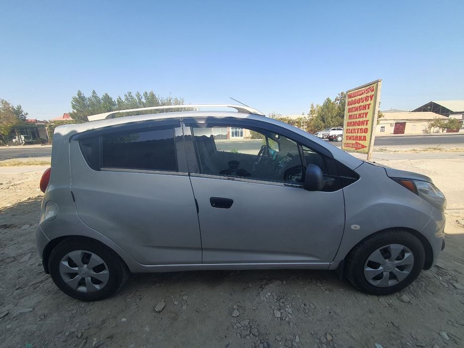 Спарк мошин сотилади