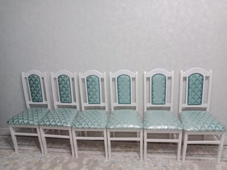 Продам стулья 6 штук