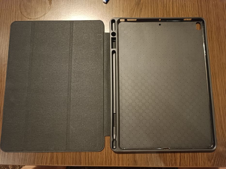 Husă MOKO pentru iPad Pro 10.5