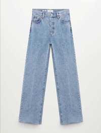 Продаются джинсы новые от бренда Mango.