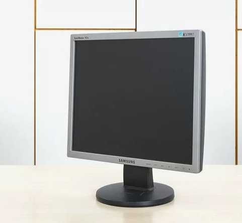 Продам монитор Samsung SyncMaster 743N
