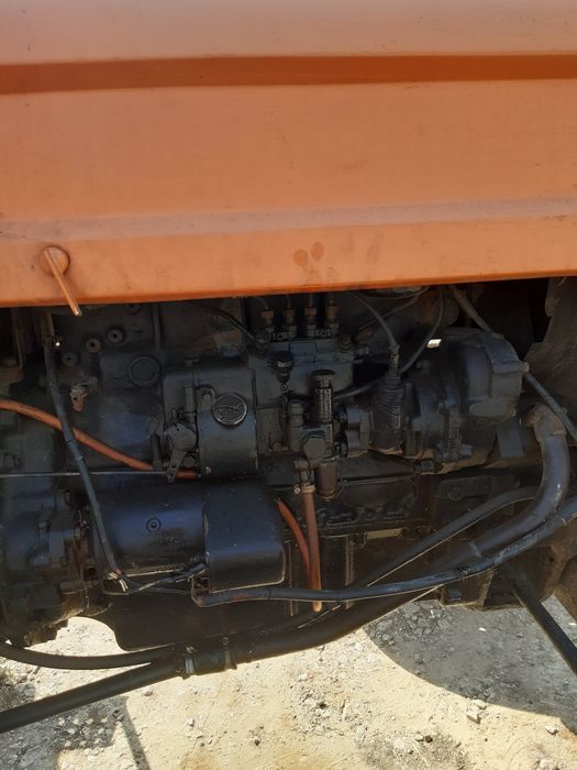 Vand tractor fiat 85cp