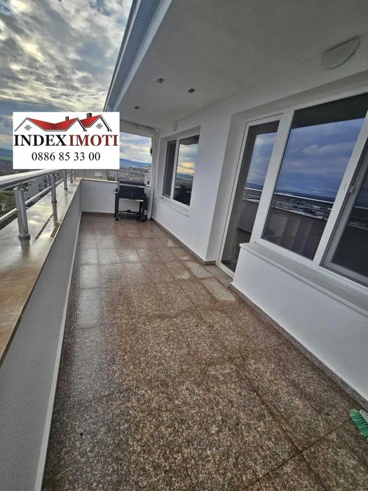 3-стаен апартамент-148кв.м,паркомясто и Голяма тераса с кухня