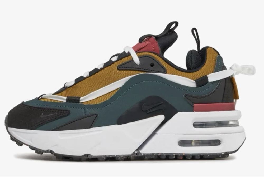 Различни видове спортни обувки