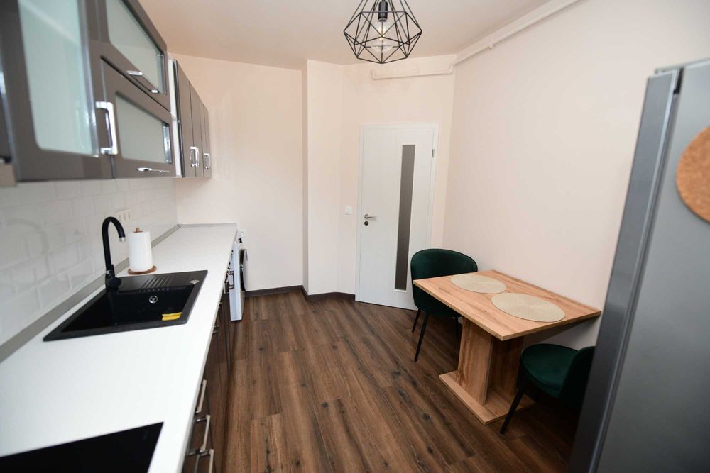 Apartament modern cu parcare subterană, zona Poligon, Florești